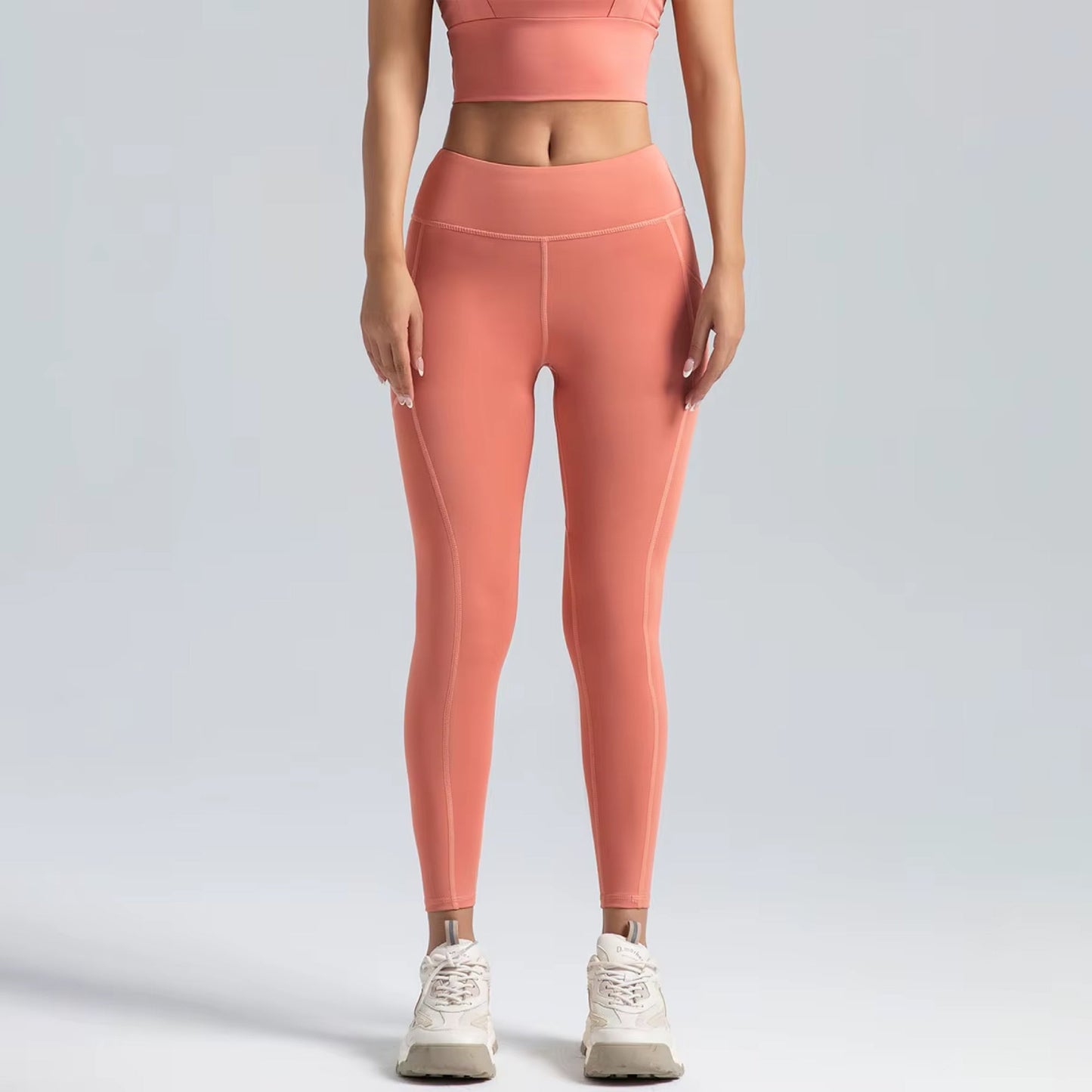 Yüksek Bel Cepli Spor Yoga Taytı – Dikişsiz, Push Up Etkili