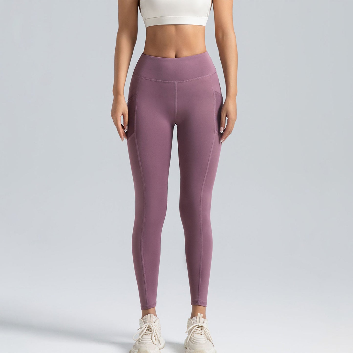 Yüksek Bel Cepli Spor Yoga Taytı – Dikişsiz, Push Up Etkili